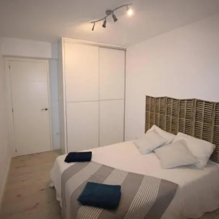 Apartment Espacioso Y Comodo: Tu Refugio En Santander