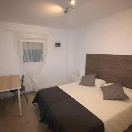 Espacioso Y Comodo: Tu Refugio En Apartment